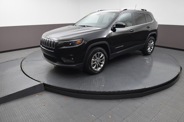 Pre Owned 2019 Jeep Cherokee Latitude Plus 4wd Suv In Oklahoma City Kd150652 Bob Howard Toyota